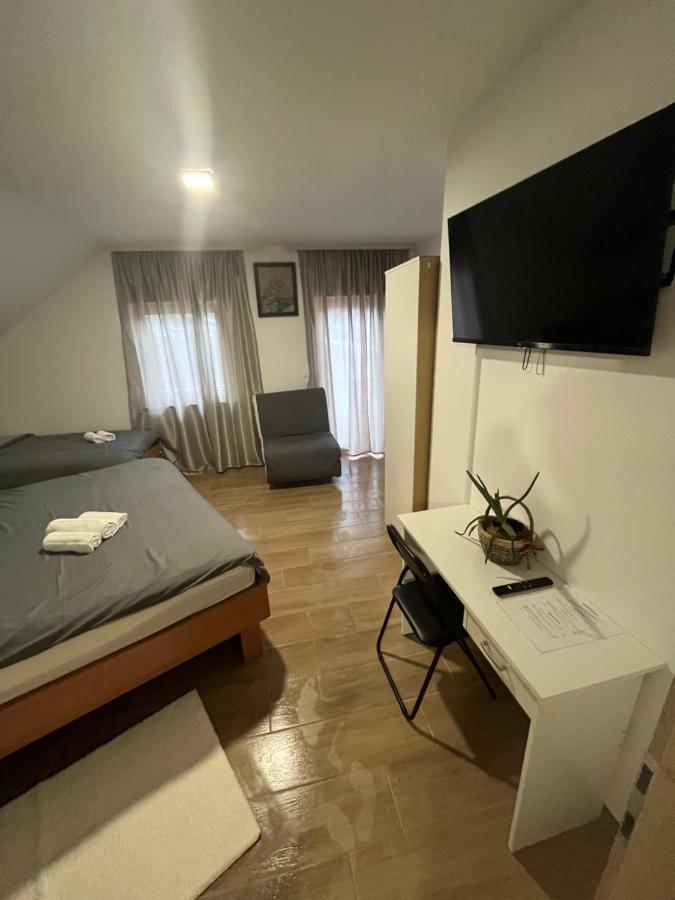 Rooms Balkovec Dragatuš Exteriér fotografie